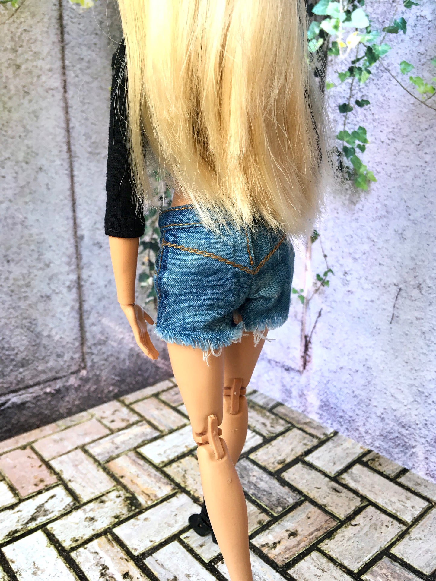 Jemms Washed Denim Shorts for Doll 1/6-scale, 11.5 Inch - www.bouutique.com