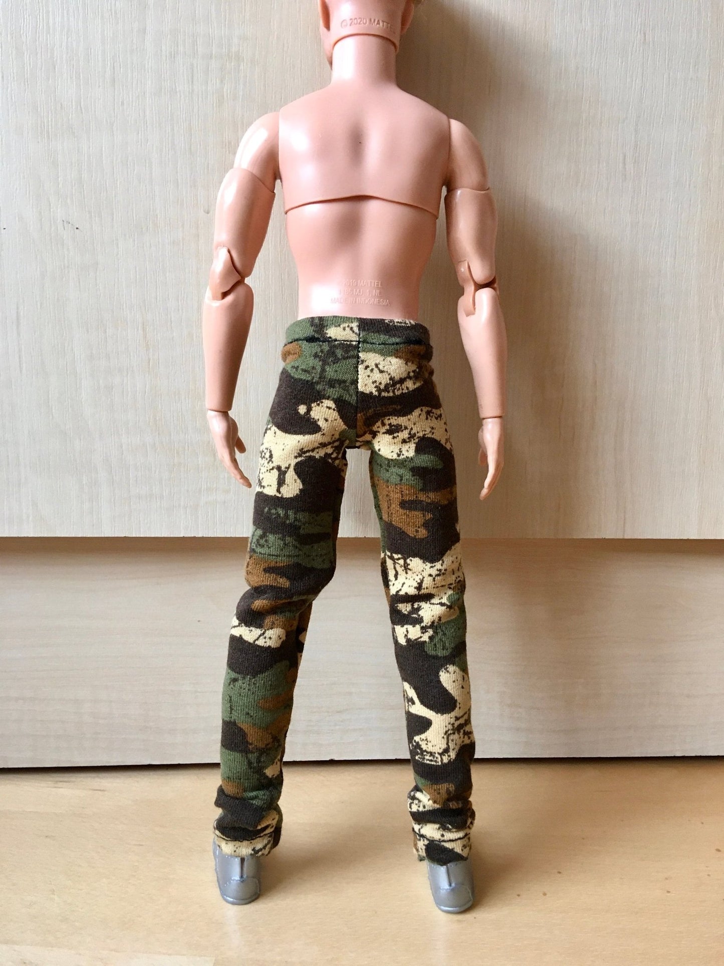 Stealth Camouflage Pants for Ken Doll - Bouutique.com