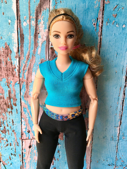 Sleek V-neck Crop Top for Curvy Doll 1/6-scale, many colors - Bouutique.com