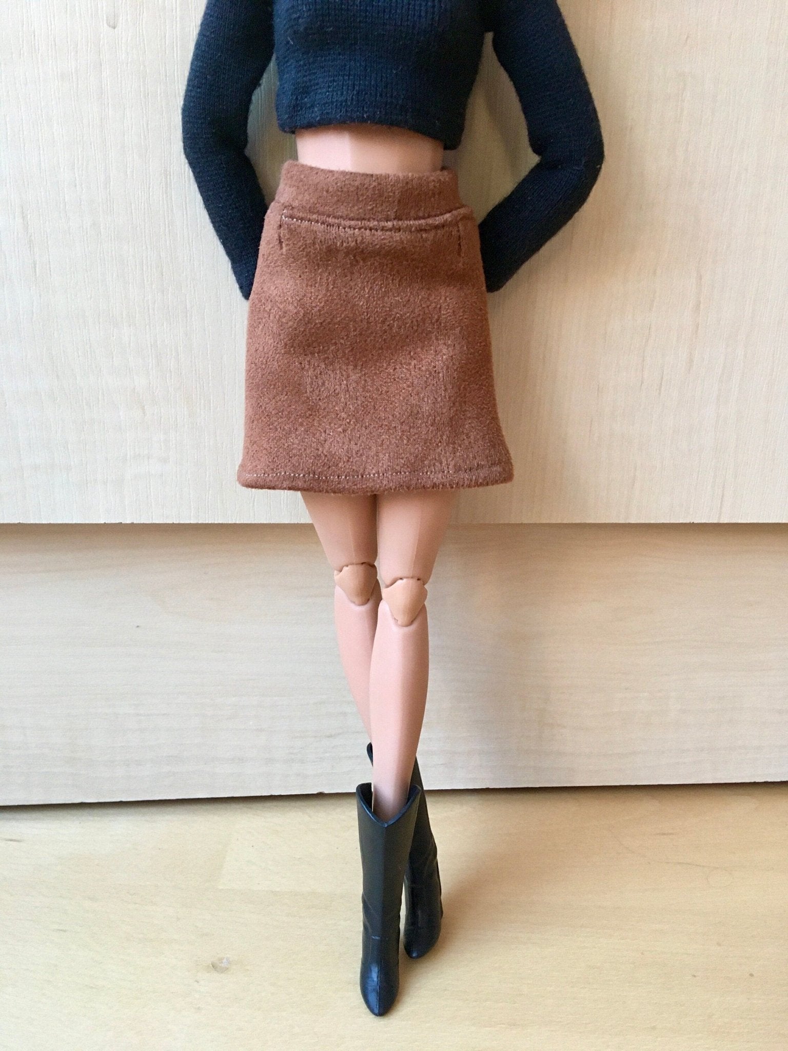 Hazel Faux Suede A-line Skirt for Doll 1/6-scale, 11.5 Inch, 4 colors - Bouutique.com