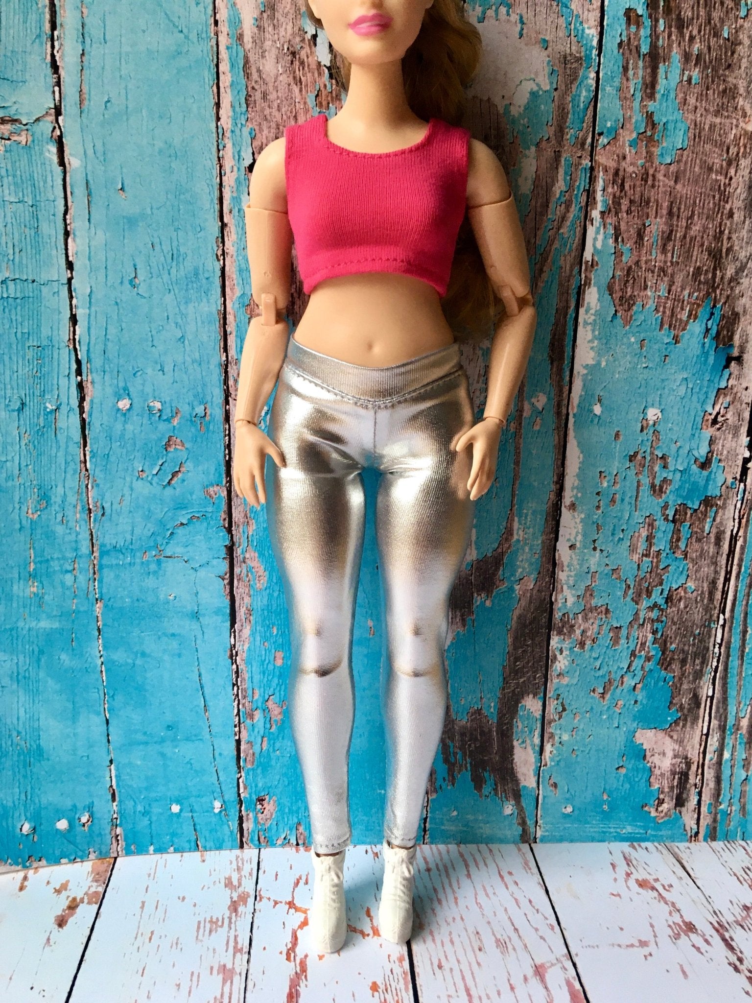 Glimmer Metallic Silver Leggings for Curvy Doll 1/6-scale - Bouutique.com