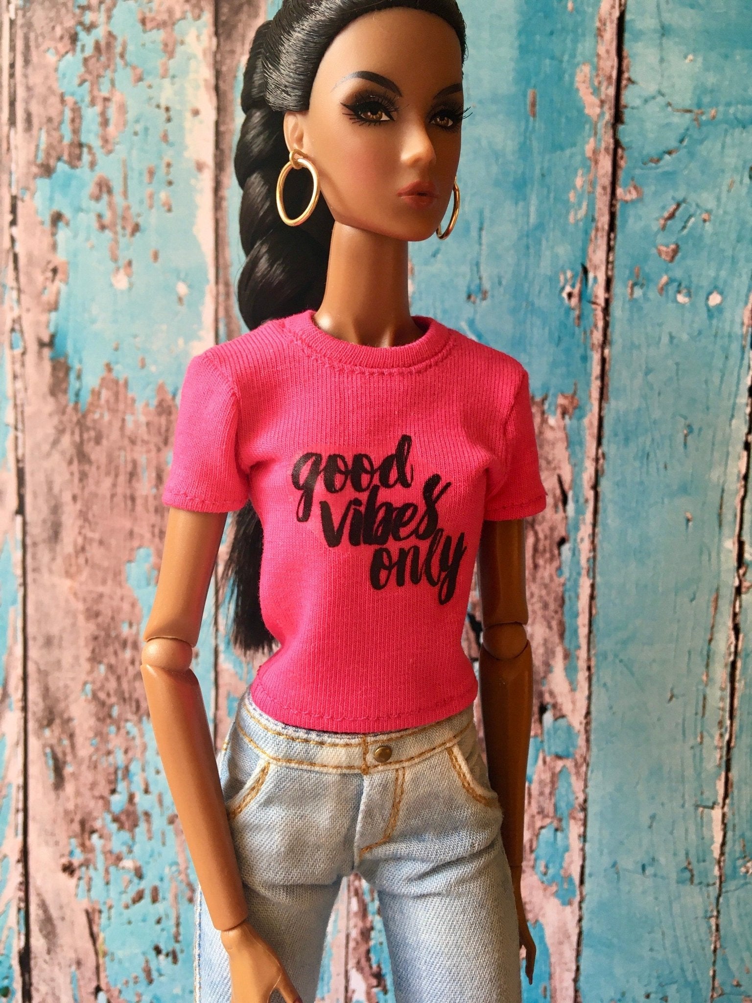 Vital Print T-shirt "good vibes only" Design for NuFace Integrity Toys Doll 12.5" - Bouutique.com