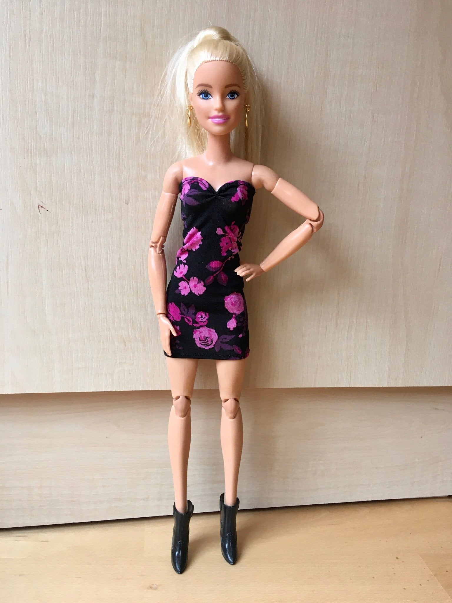 Floral Black Strapless Tube Dress for Doll 1/6-scale, 11.5 Inch - Bouutique.com